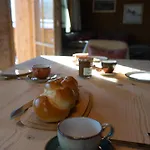 Дом отдыха Hinterrugg - Luxury, Sauna, Whirlpool & Mountain View Вильдхаус