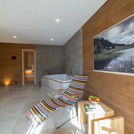 Hinterrugg - Luxury, Sauna, Whirlpool & Mountain View *
